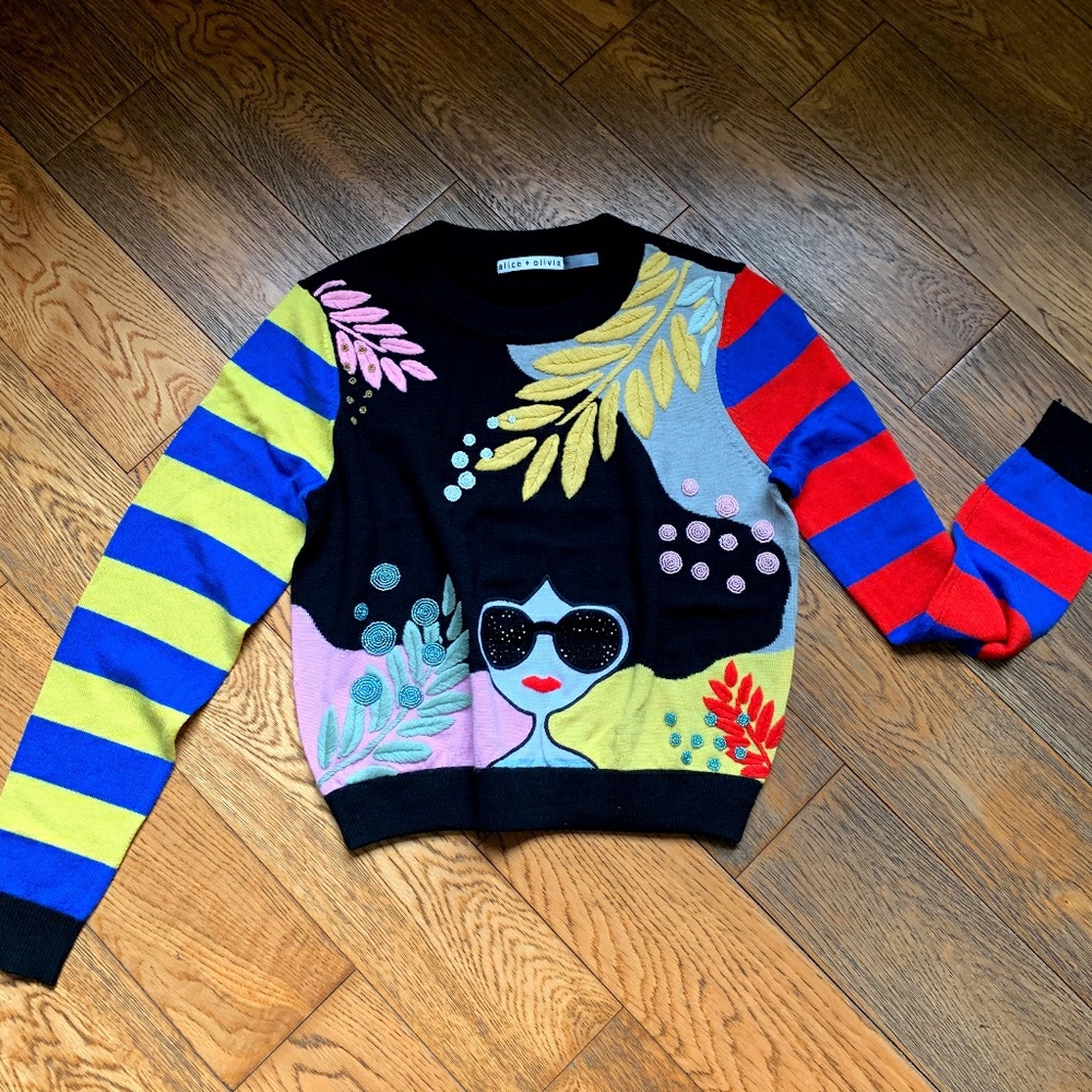 NWOT alice + Olivia Killian Stace Face sweater